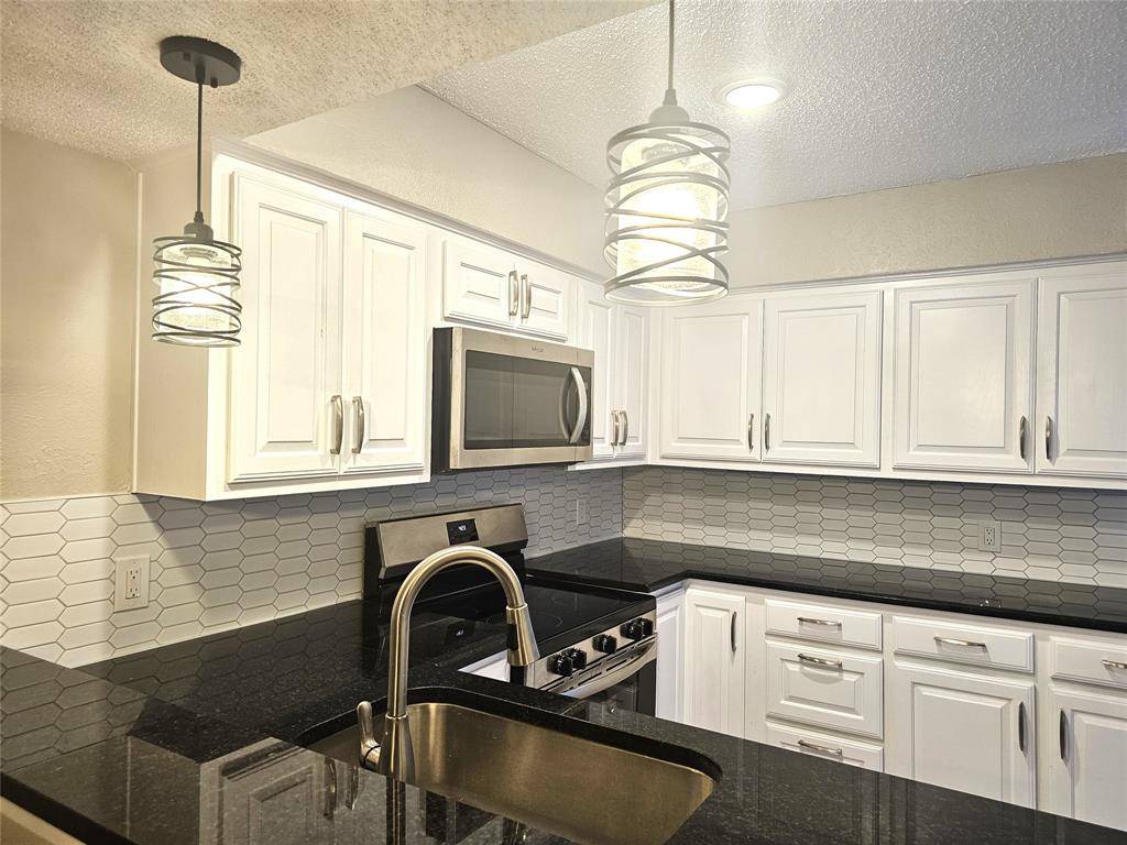 871 Dublin Drive #D, Richardson, TX 75080