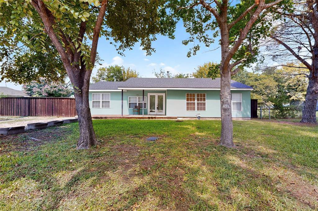 409 Dewitt Street, Wilmer, TX 75172