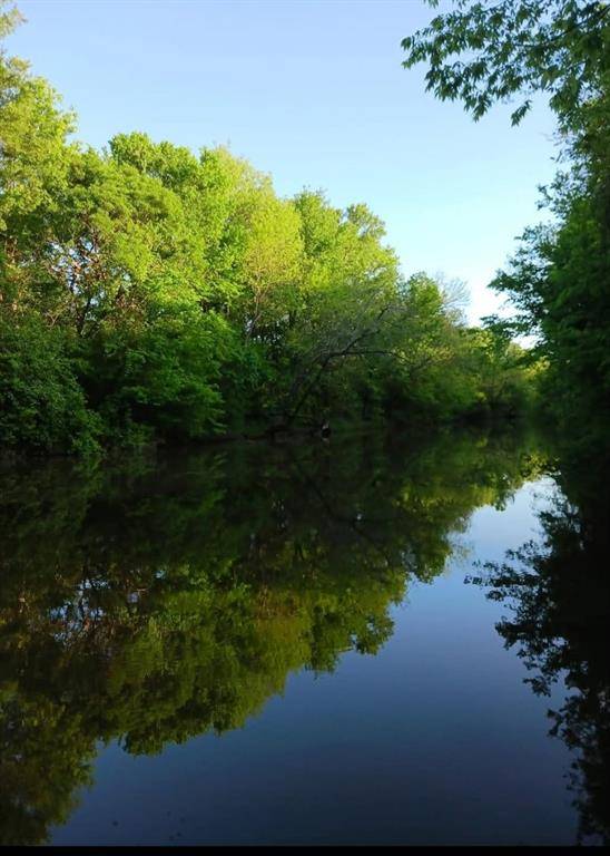 520 County Road 36980, Arthur City, TX 75411