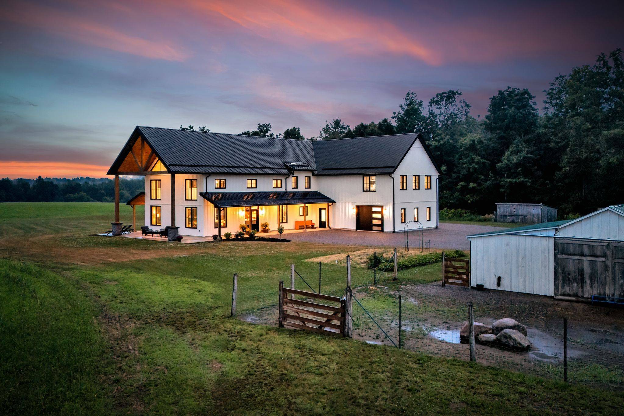 708 Scriver RD, Brighton, ON K0K 1H0