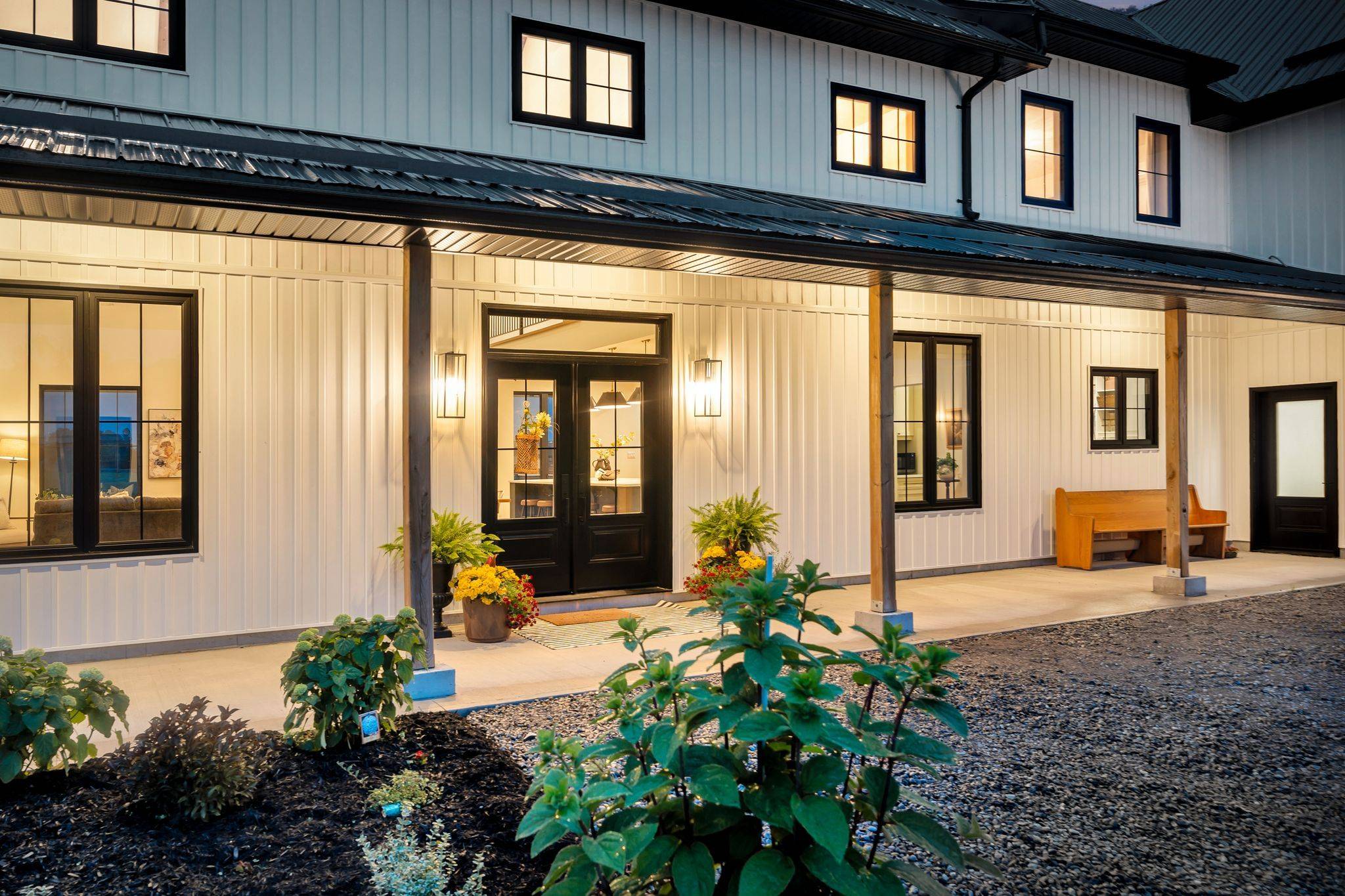 708 Scriver RD, Brighton, ON K0K 1H0