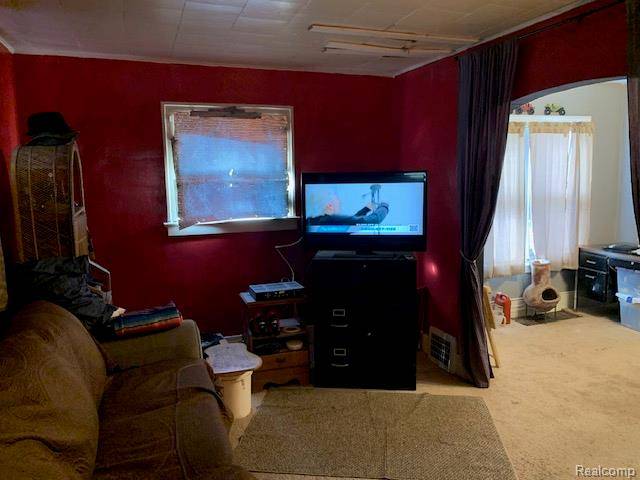 1024 Ossington AVE, Flint, MI 48507