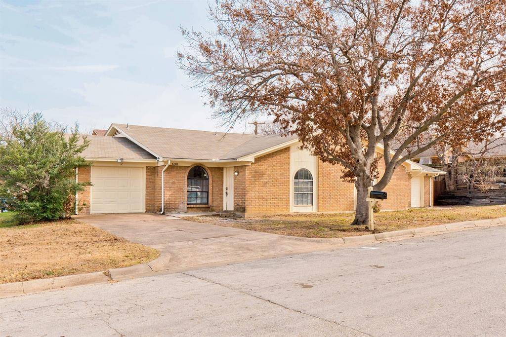 6301 & 6303 Shasta Trail, Fort Worth, TX 76133