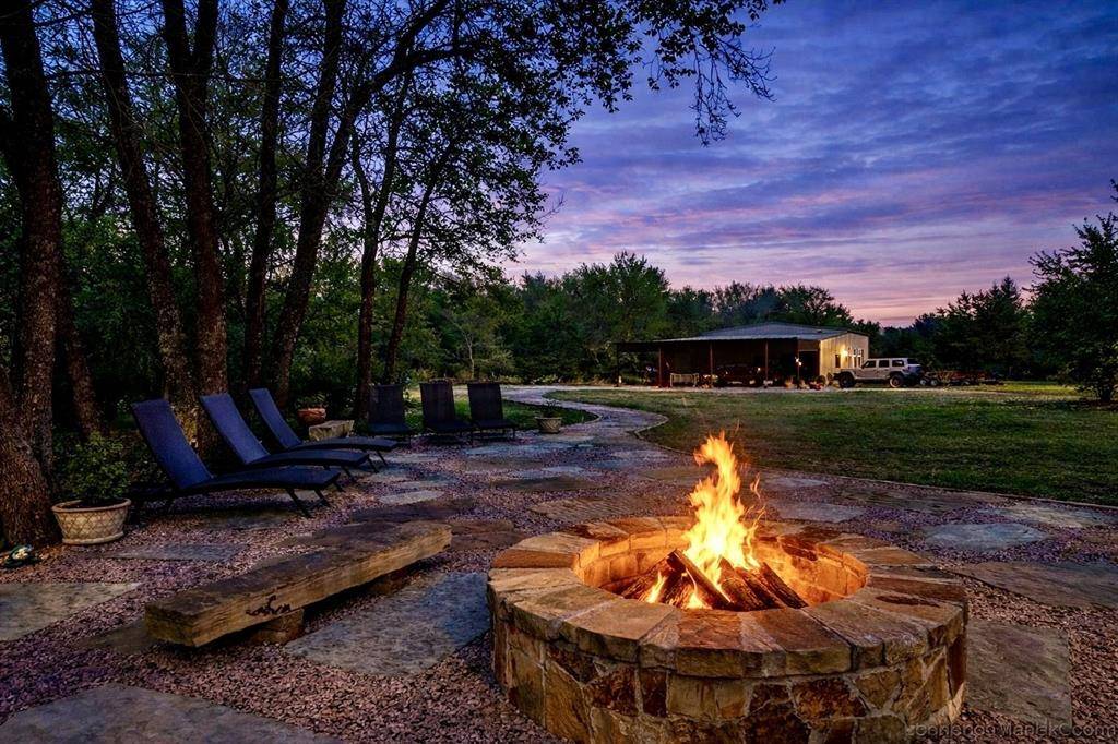 2691 County Road 3335, Ladonia, TX 75449