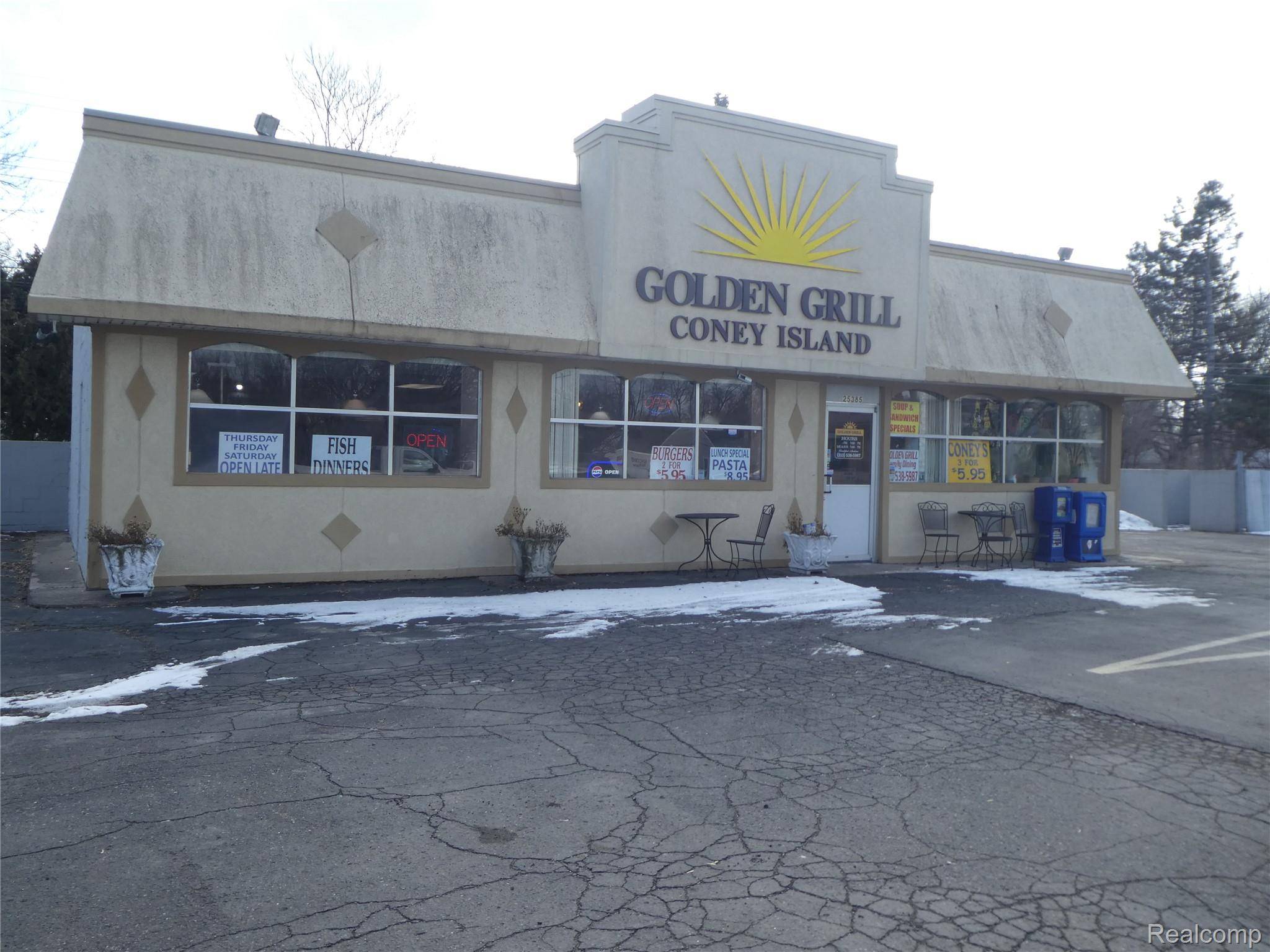 25385 5 Mile RD, Redford Charter Township, MI 48239