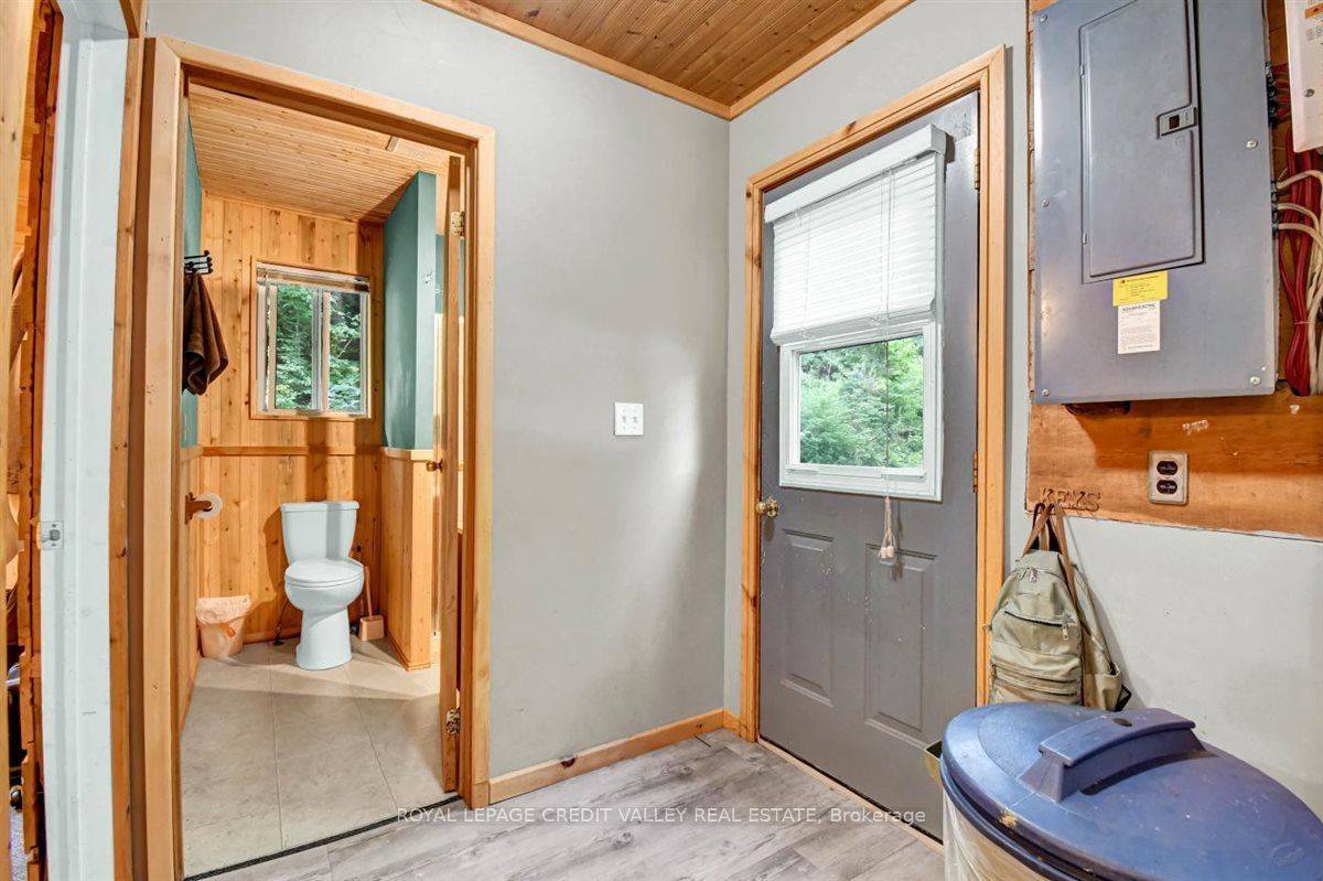 292 Caroline CT, Faraday, ON K0L 1C0