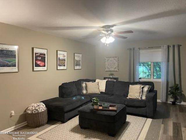 1512 E Gaylord ST, Mt Pleasant, MI 48858