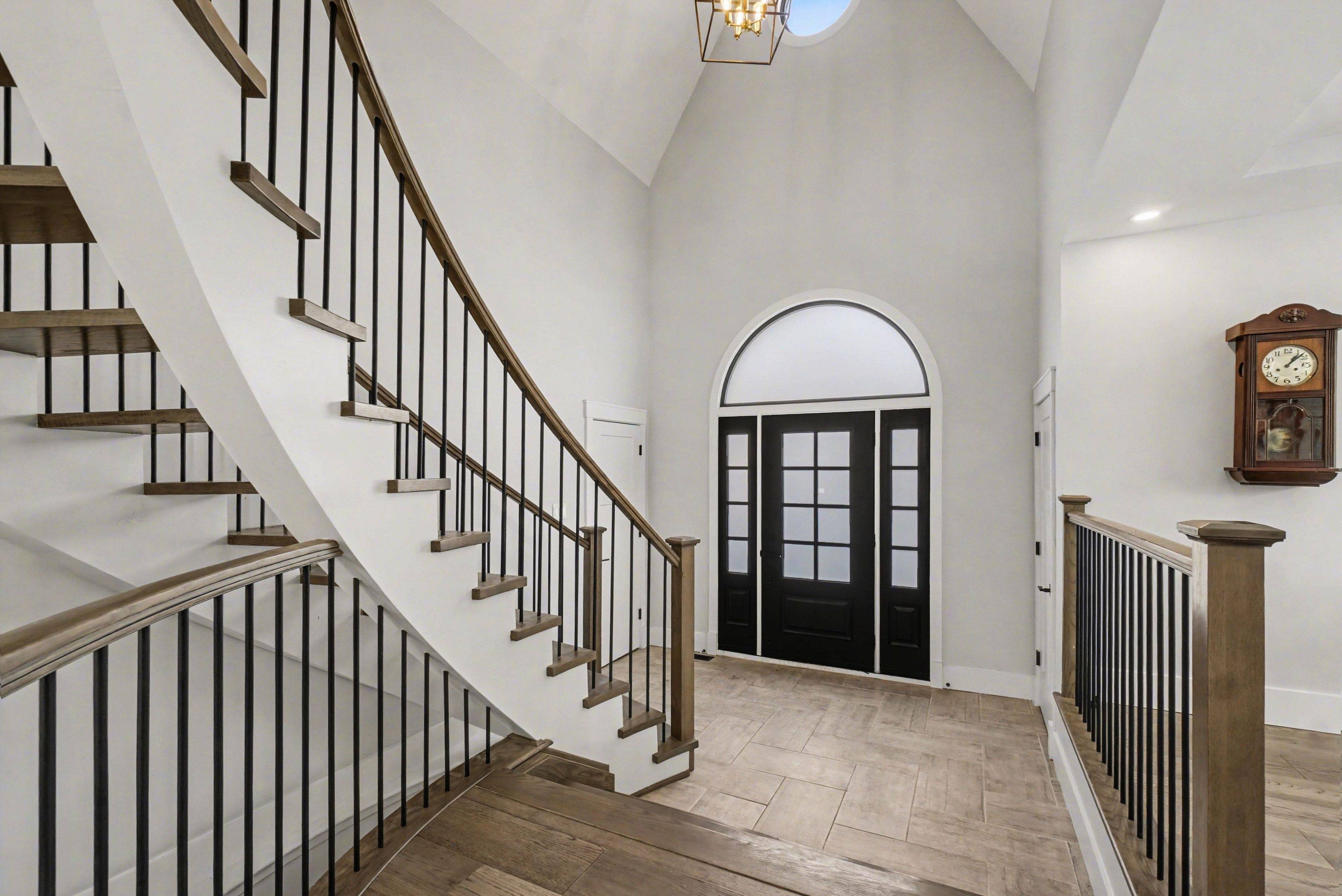 645 Canary ST, Orleans - Cumberland And Area, ON K4B 1H3