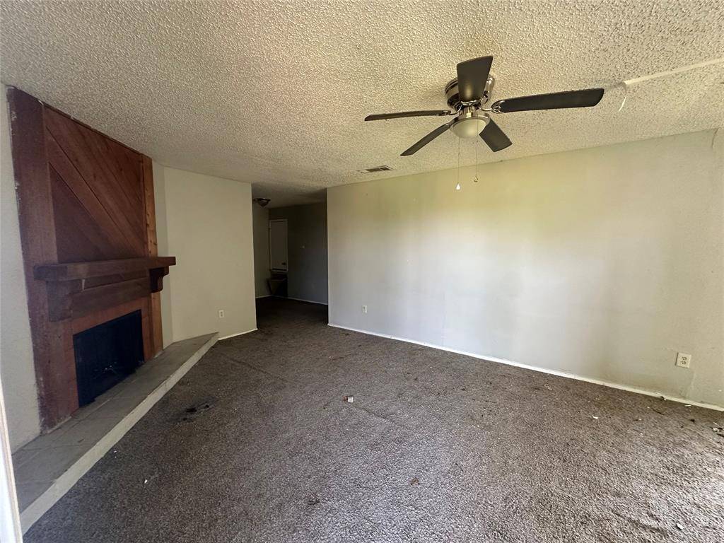 9696 Walnut Street #806, Dallas, TX 75243