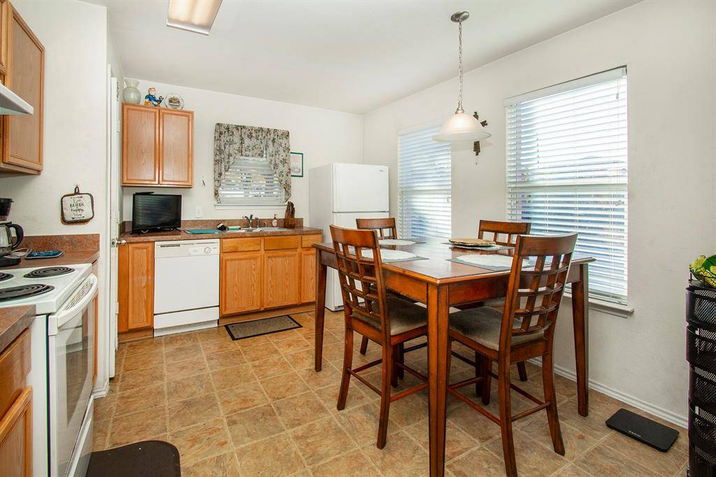 6152 Balcony Lane, Dallas, TX 75241