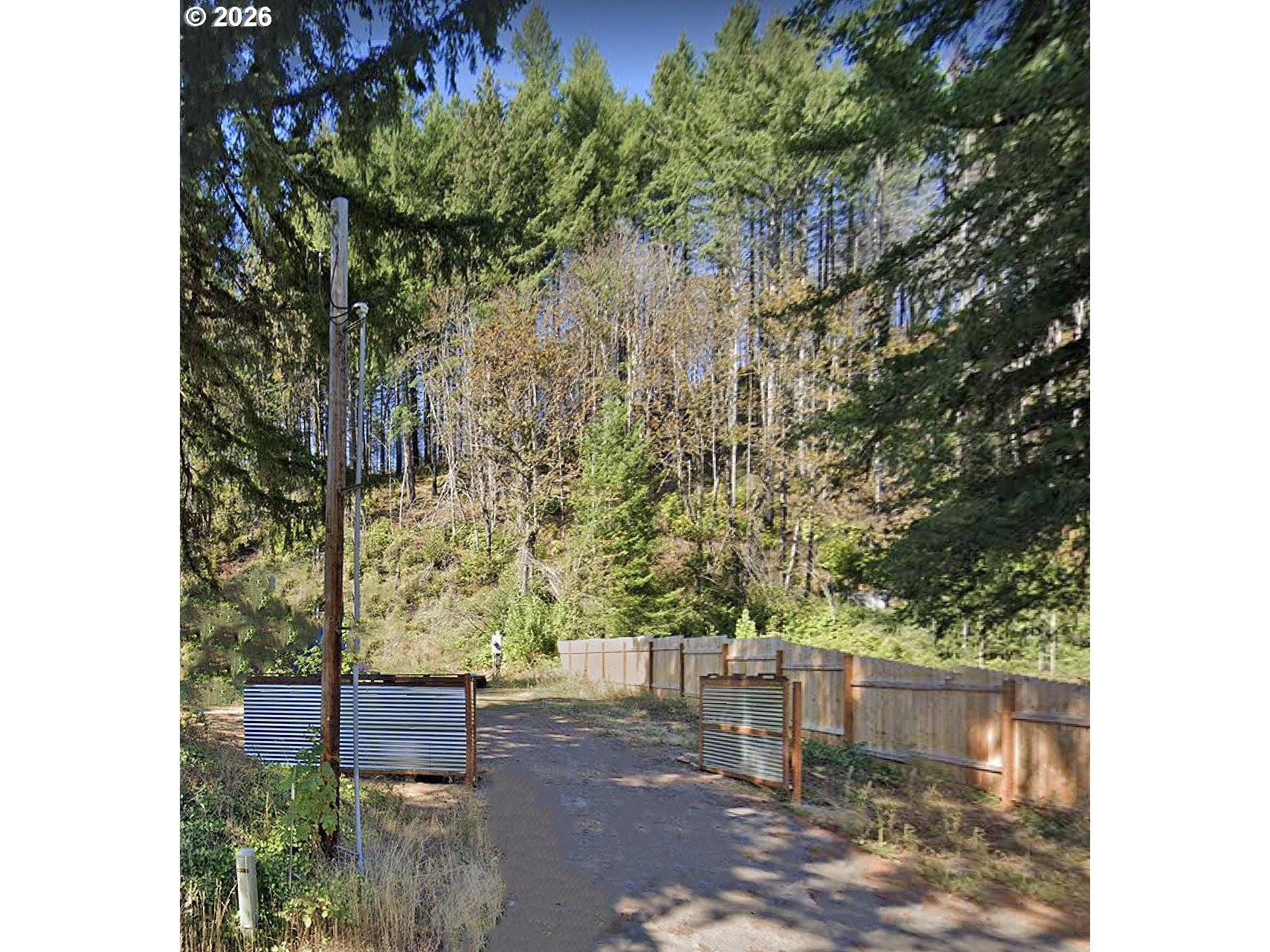 49513 McKenzie HWY, Vida, OR 97488