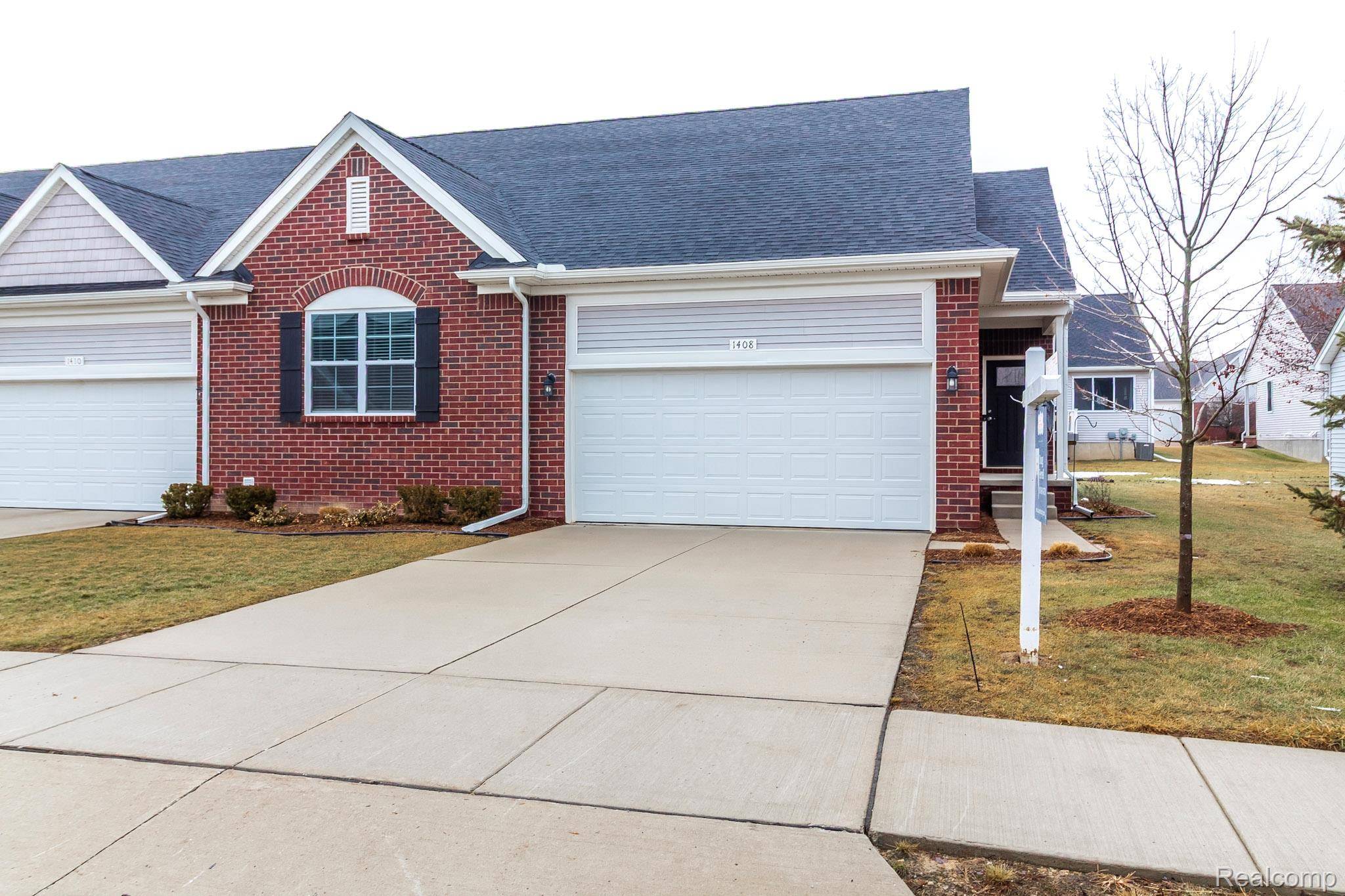 1408 Lincoln ST, Lapeer, MI 48446