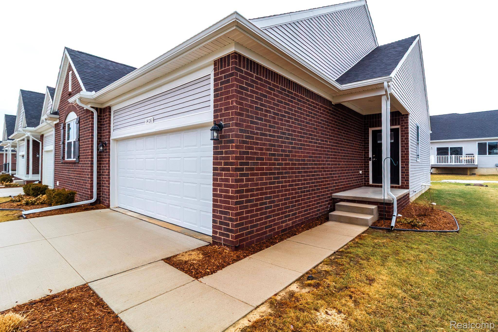 1408 Lincoln ST, Lapeer, MI 48446