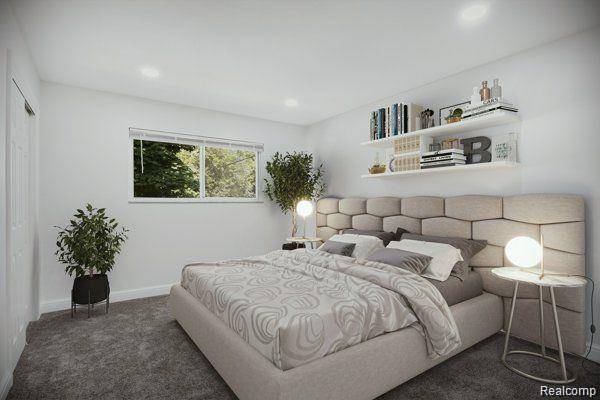 542 S Neff Lane LN, Grosse Pointe, MI 48230