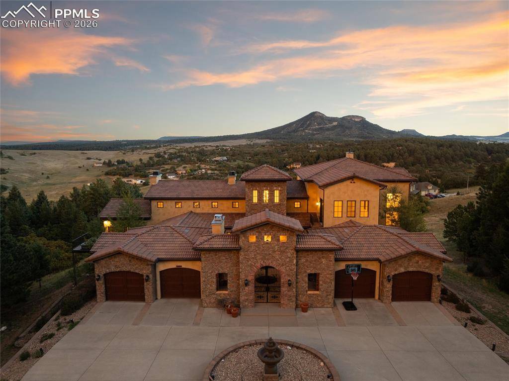 2869 Valley Park DR, Larkspur, CO 80118