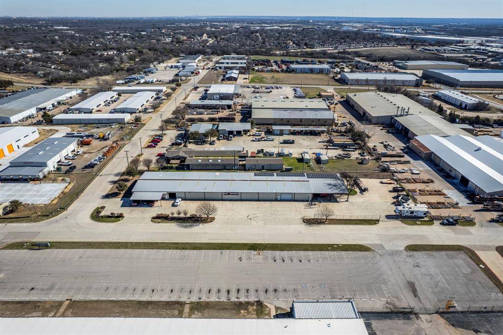 801 S 4th Avenue, Mansfield, TX 76063