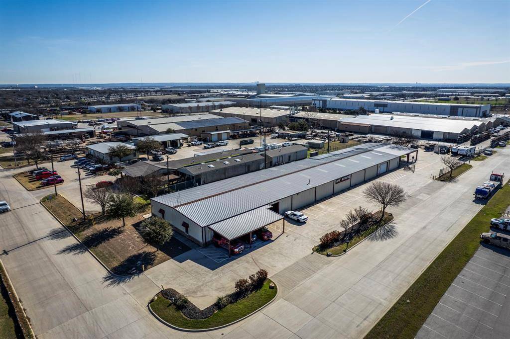 801 S 4th Avenue, Mansfield, TX 76063