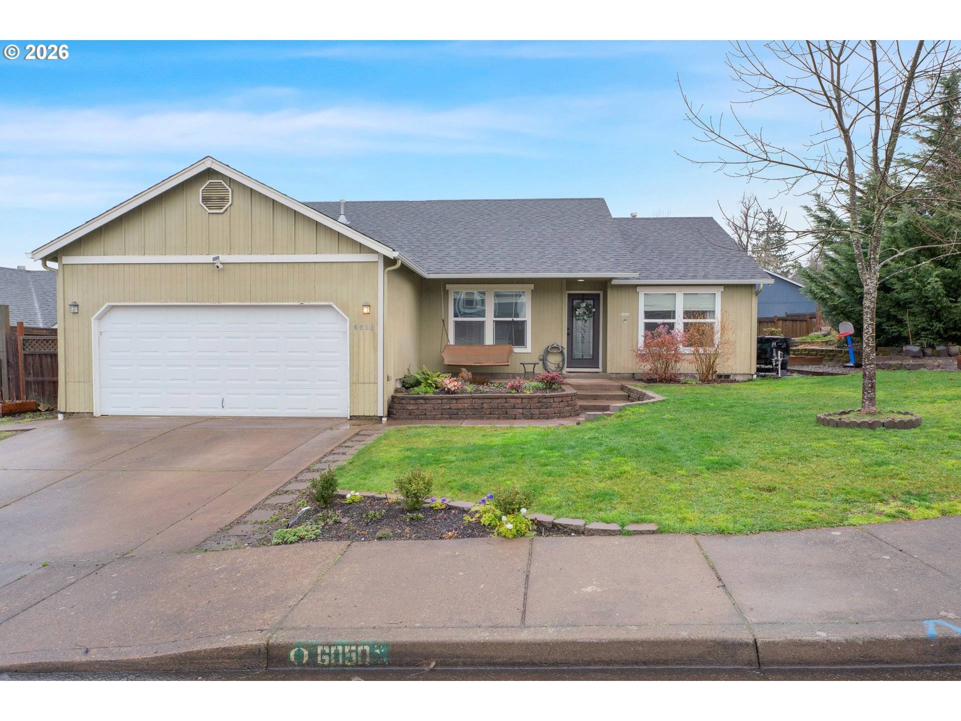 6050 PEBBLE CT, Springfield, OR 97478