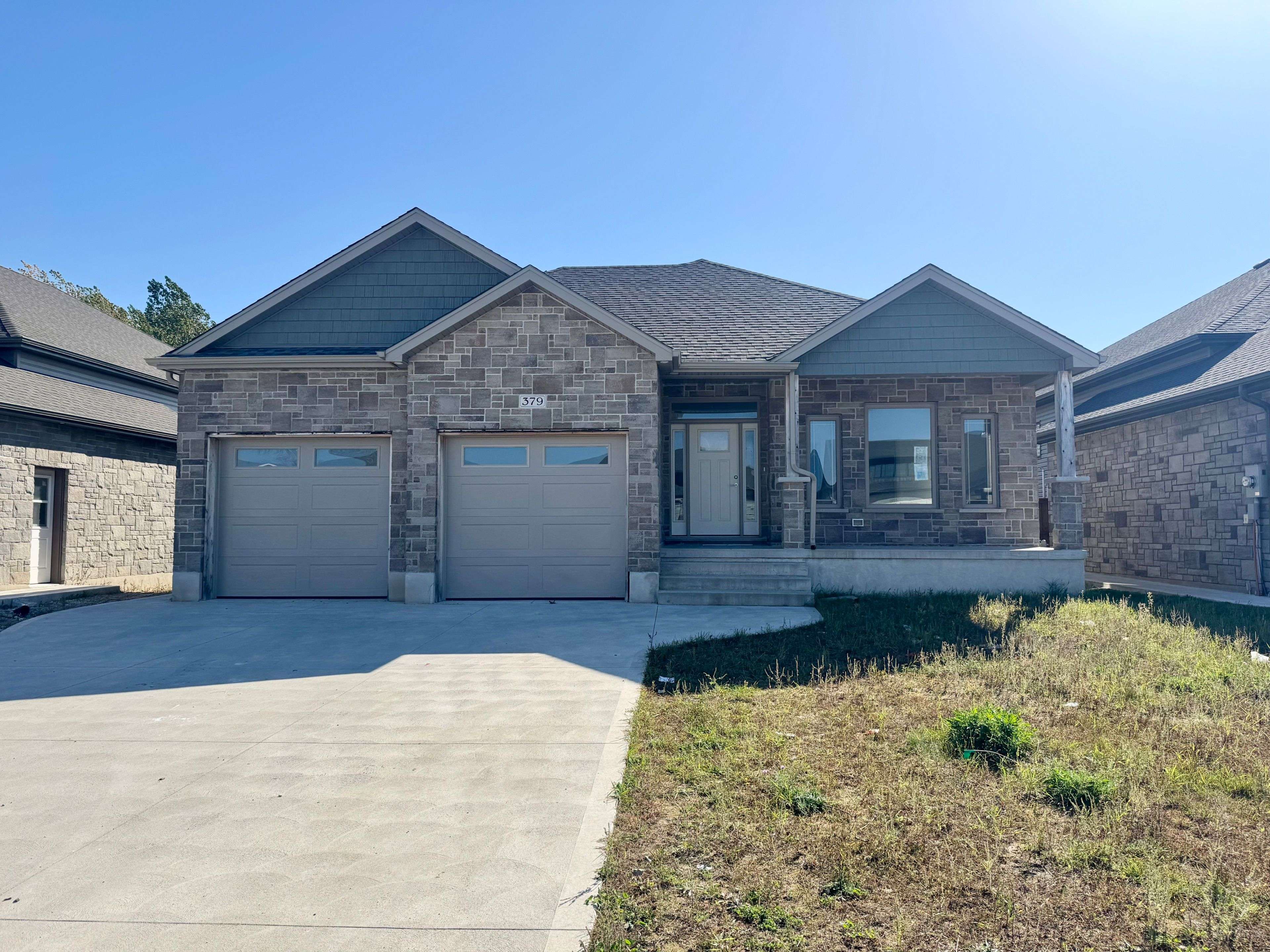379 Ridge ST, Saugeen Shores, ON N0H 2C3