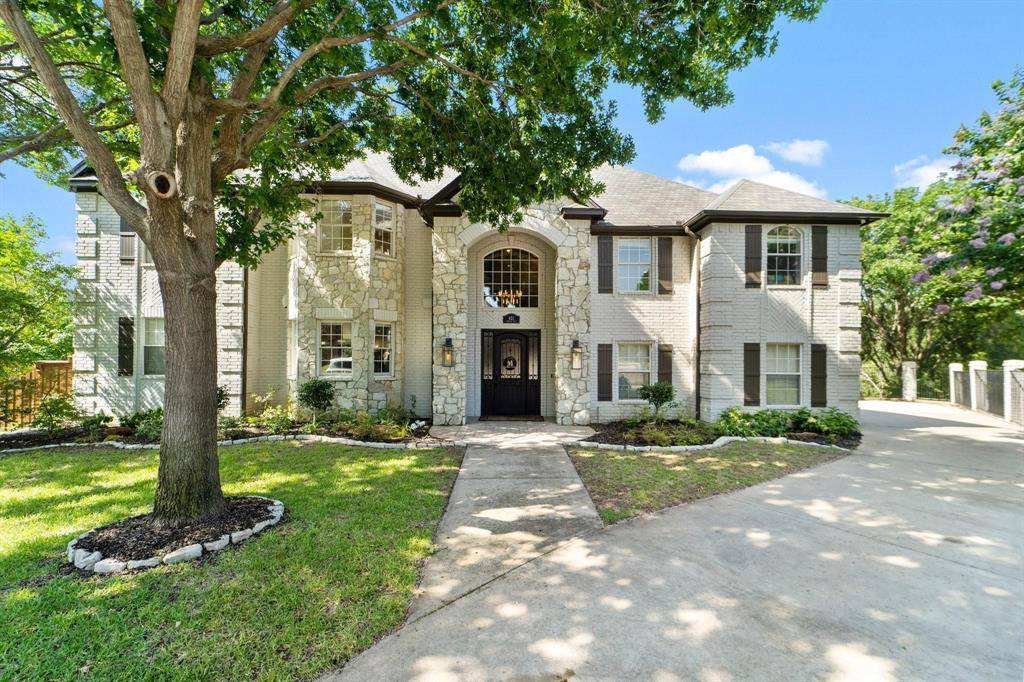 621 Somerset Drive, Flower Mound, TX 75028