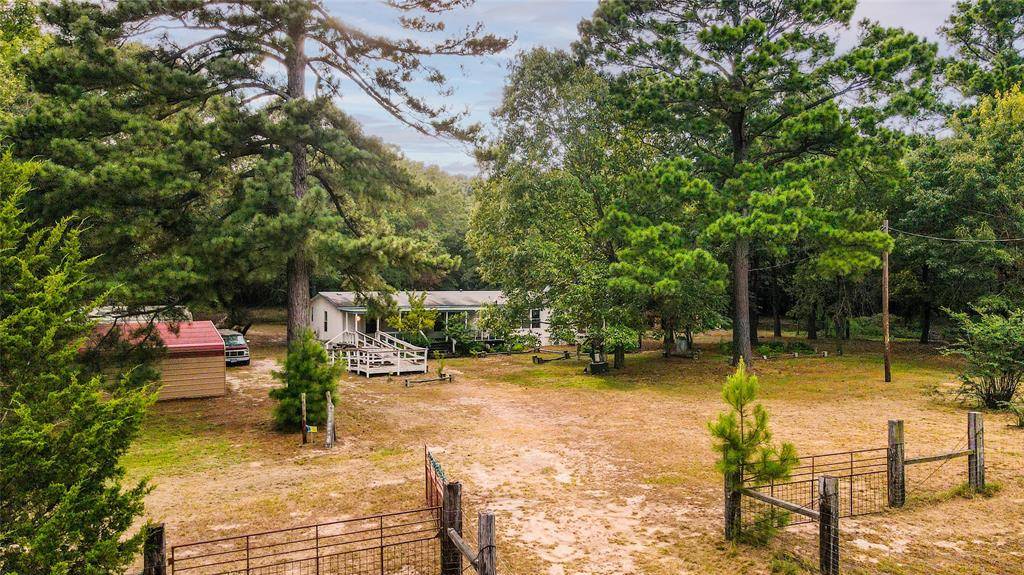 5686 Fm 778, Hawkins, TX 75765