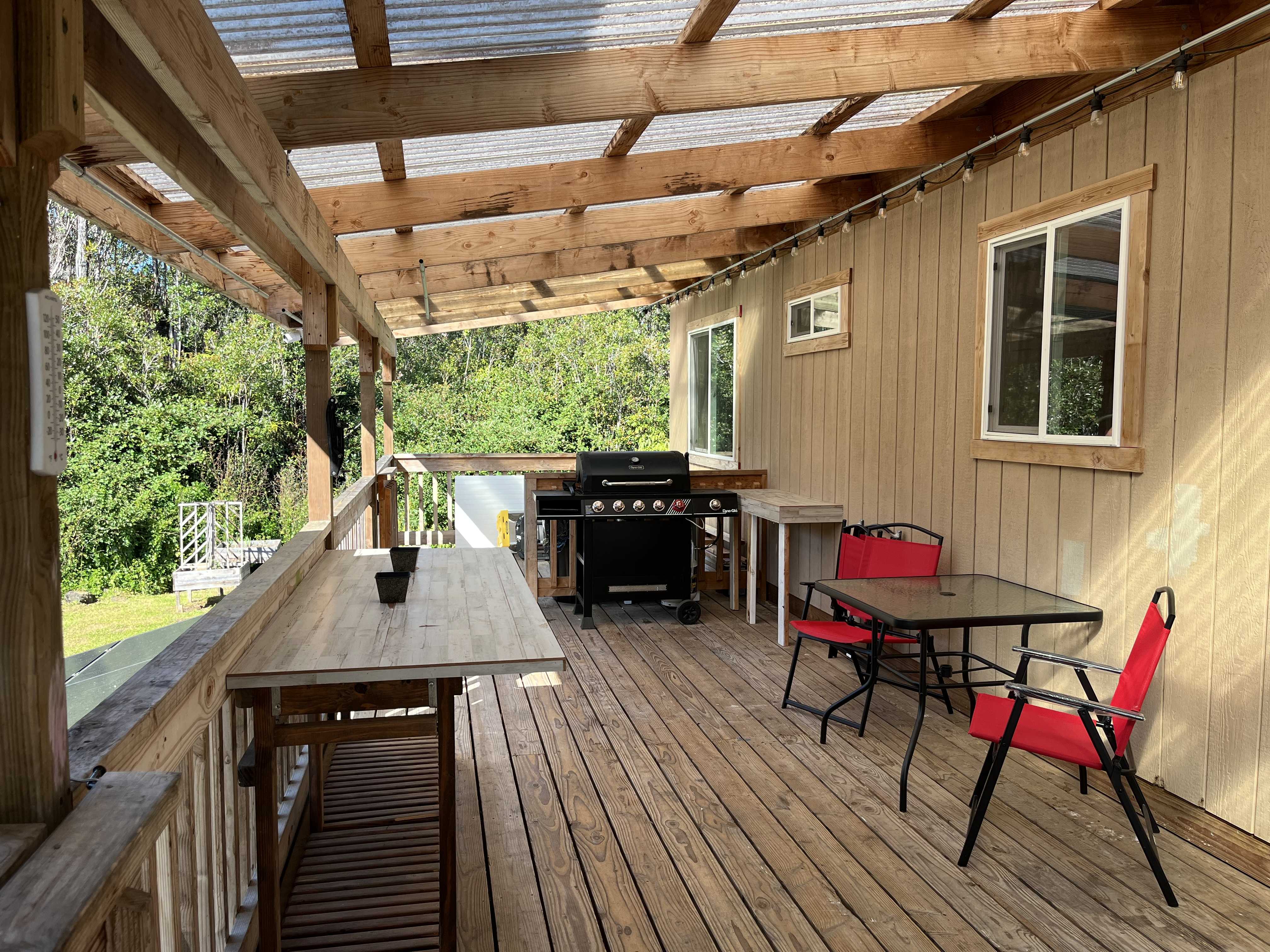 11-2094 MAKOA RD, Volcano, HI 96785