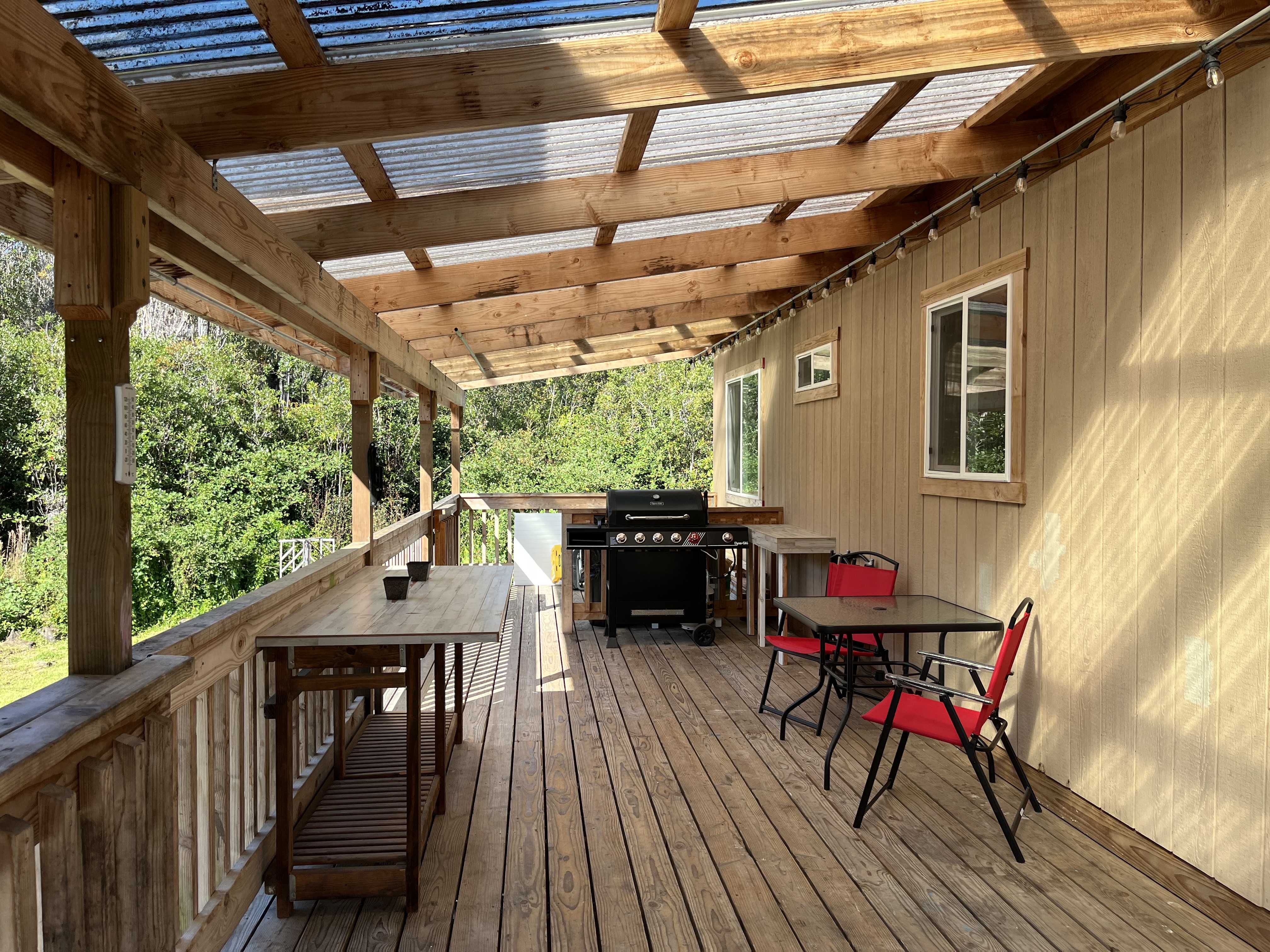 11-2094 MAKOA RD, Volcano, HI 96785