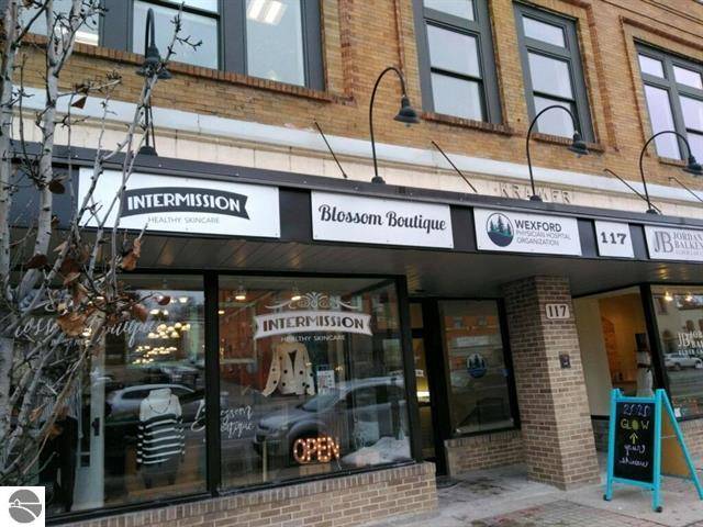 117 N Mitchell ST, Cadillac City, MI 49601