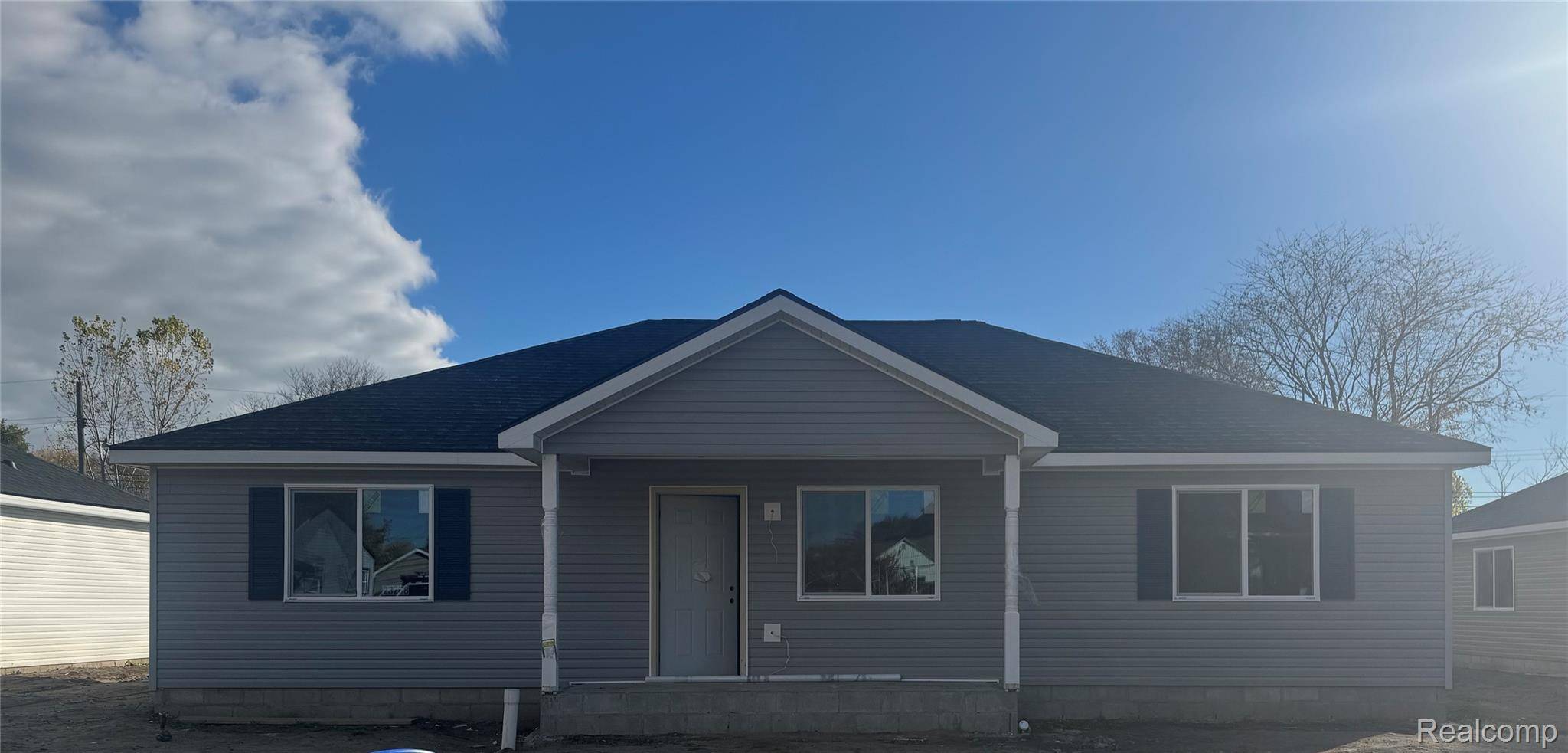 23268 Wellington AVE, Warren, MI 48089