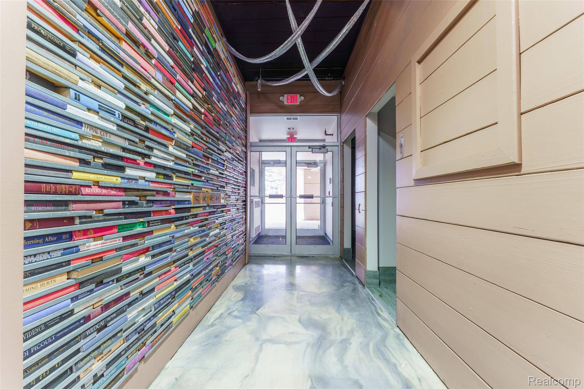 35000 Sims ST, Wayne, MI 48184