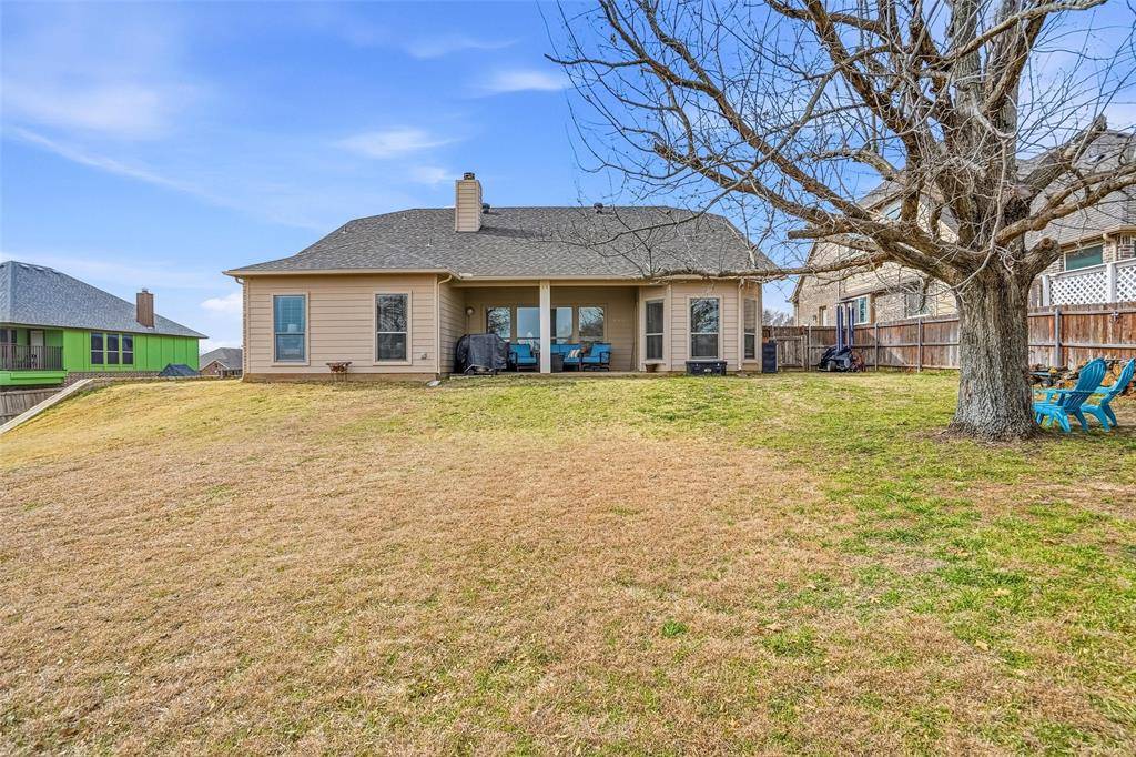 1905 Bay Laurel Drive, Weatherford, TX 76086