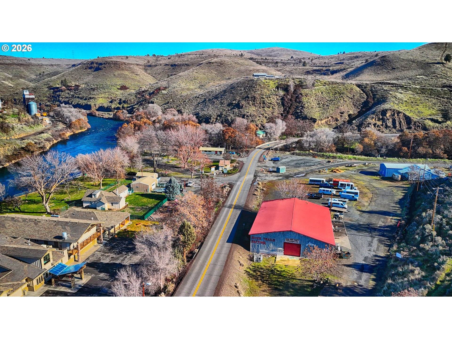 201 Bakeoven Market Road RD, Maupin, OR 97037