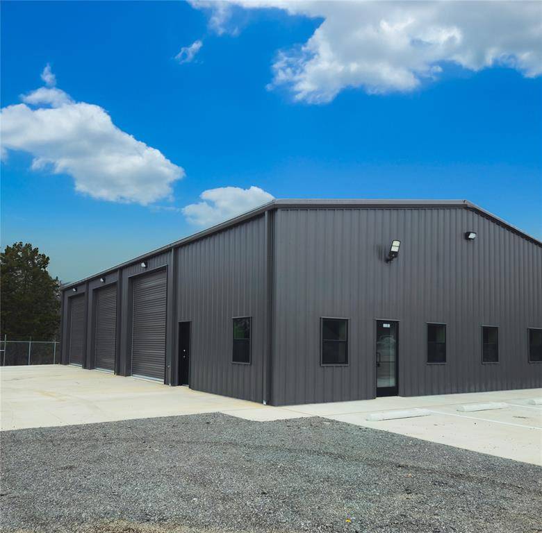 1240 Blackland Trail, Lavon, TX 75166