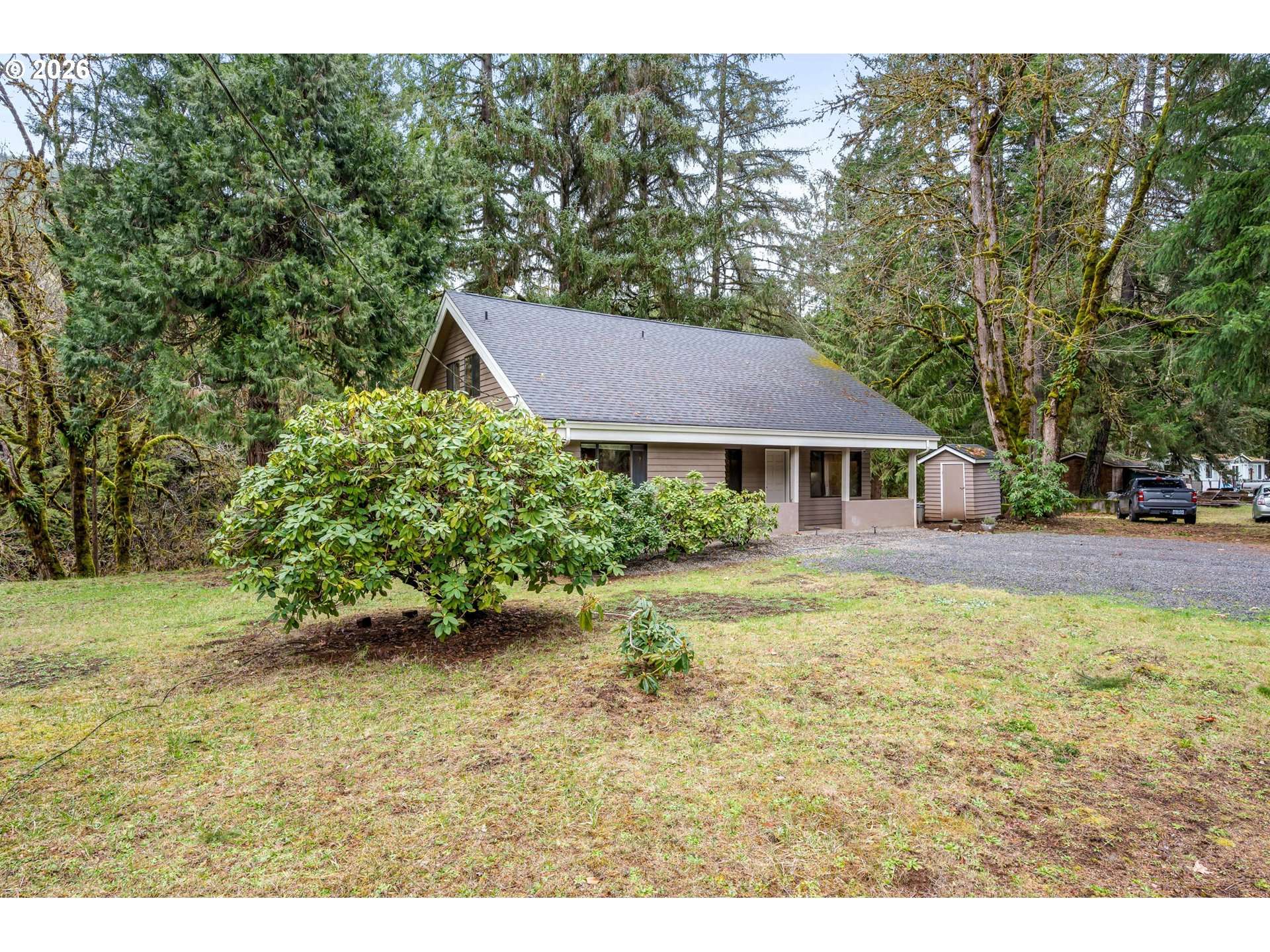 43599 BIG FALL CREEK RD, Fall Creek, OR 97438