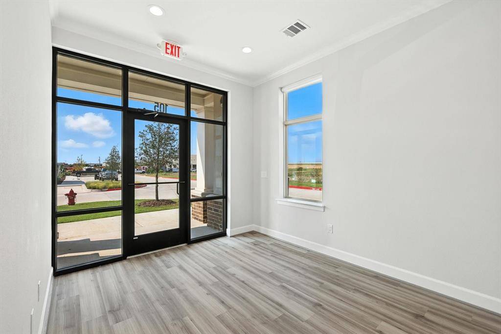 3117 Bailey Drive #105, Fort Worth, TX 76177