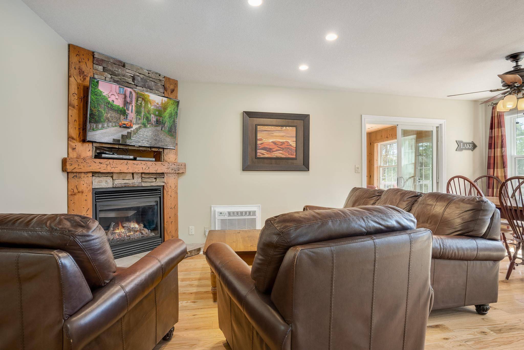 1052 RAT BAY RD #107-10, Lake Of Bays, ON P1H 2J6