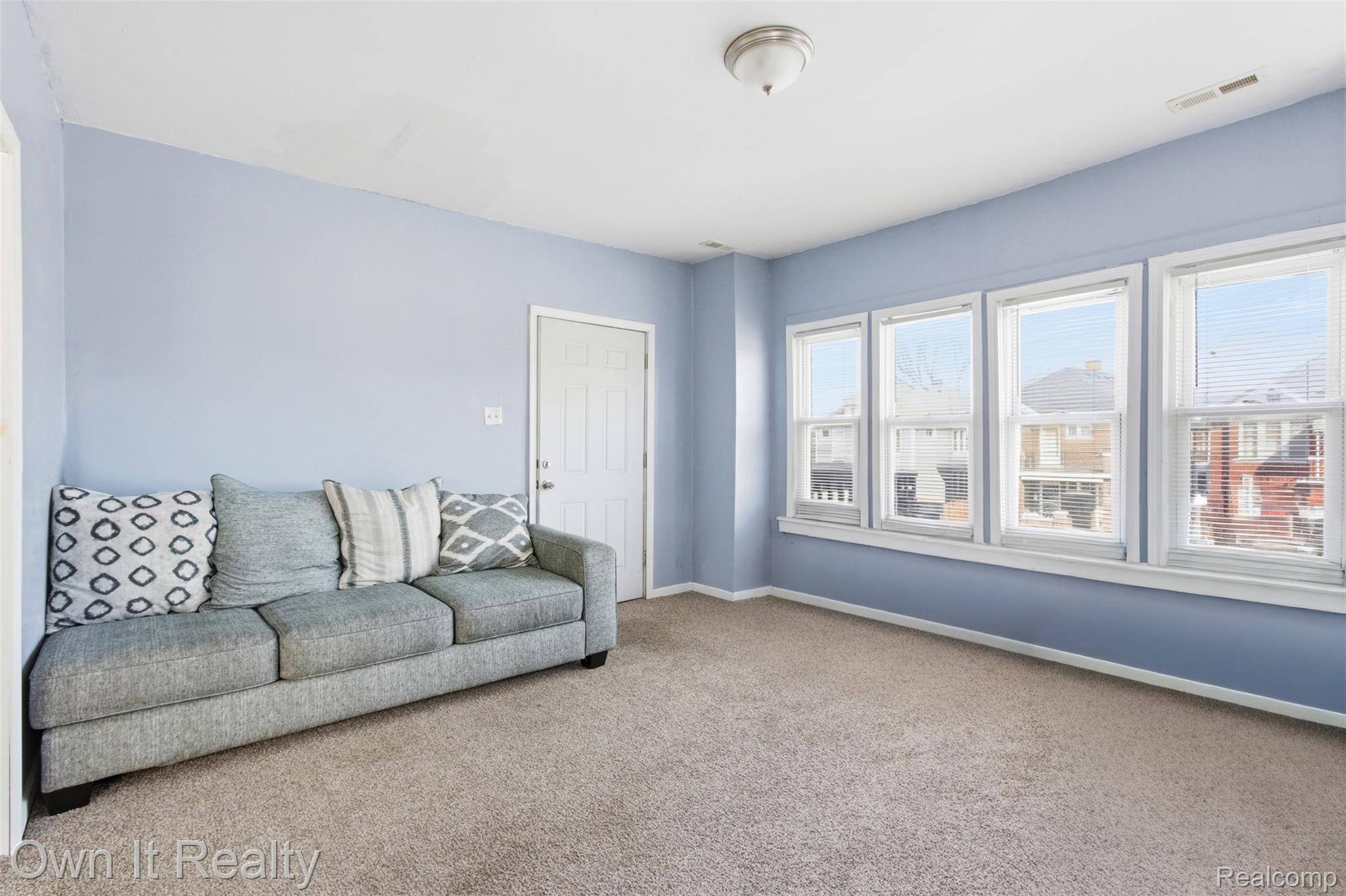 3023 Gray ST, Detroit, MI 48215