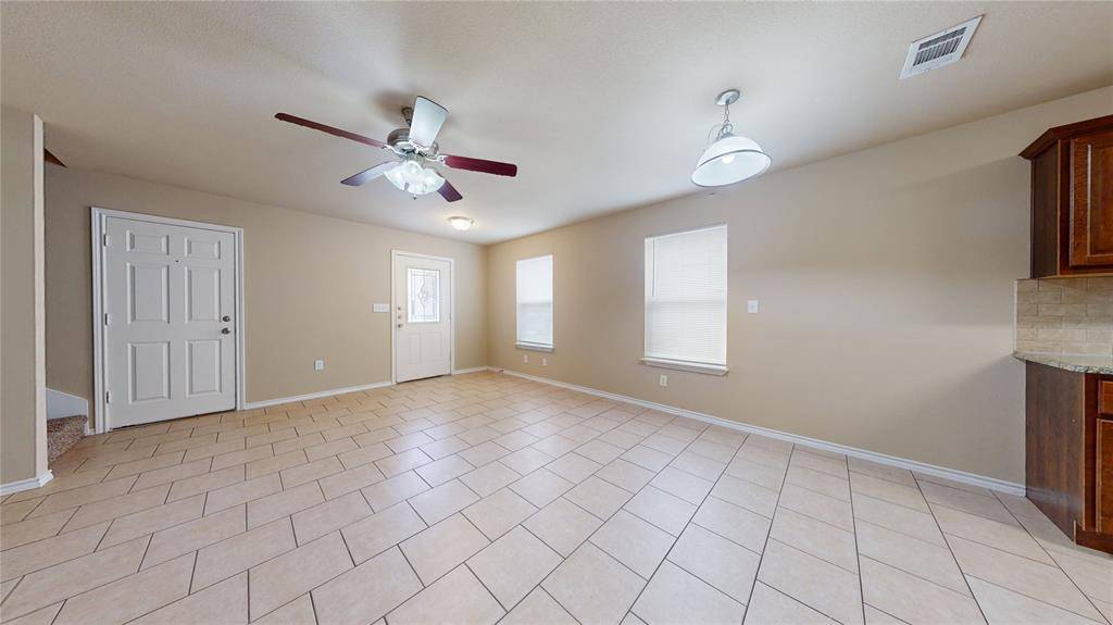 812 Parkplace Ridge, Princeton, TX 75407