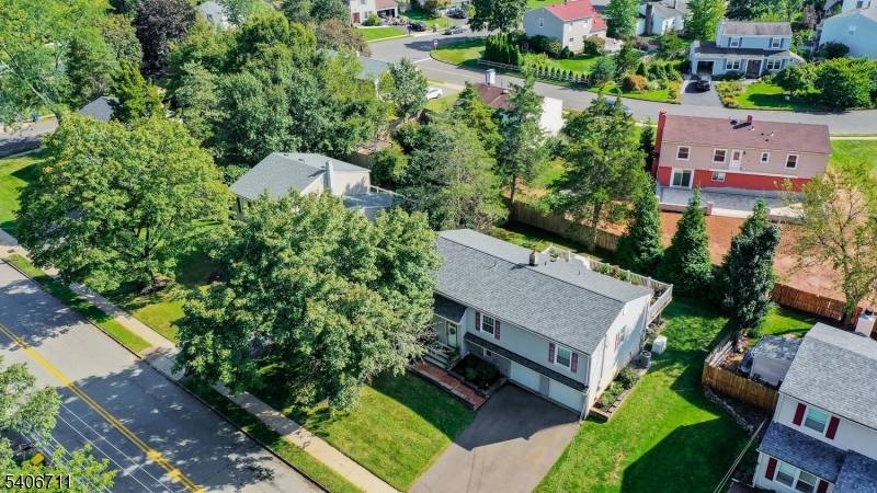 344 Homestead Rd, Hillsborough Twp., NJ 08844