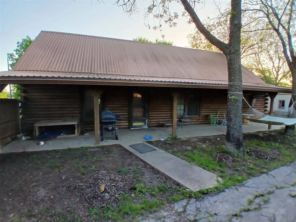 3531 Ennis Avenue, Bardwell, TX 75101