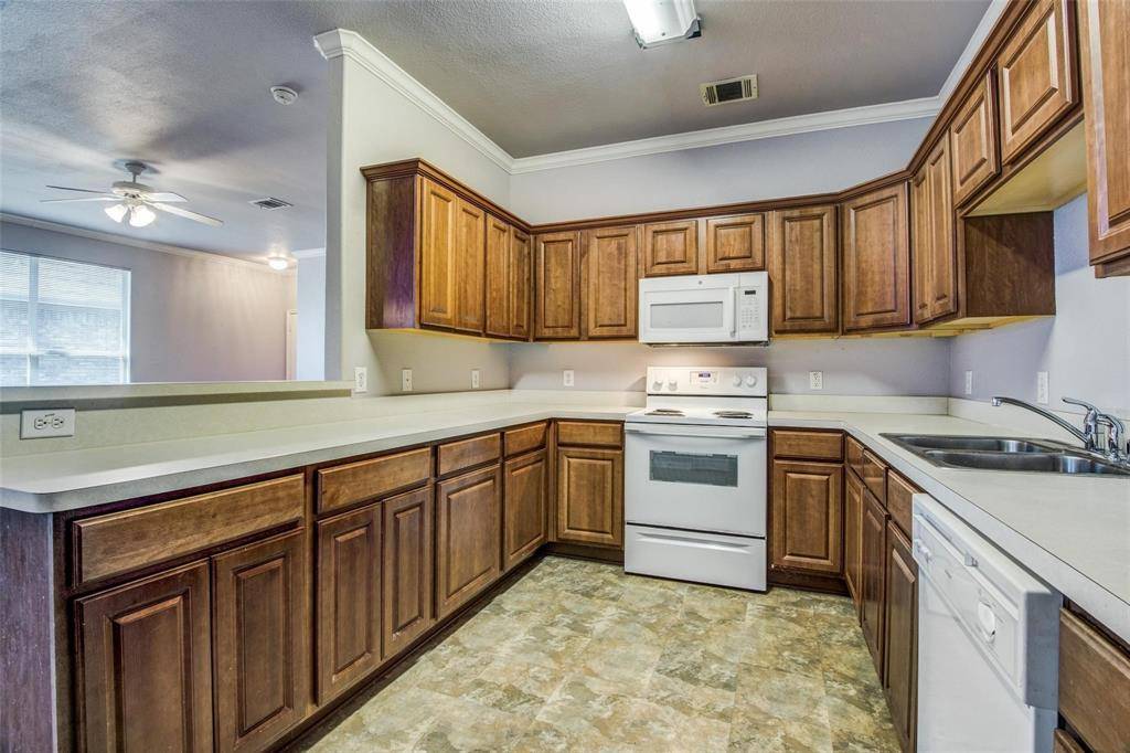 2400 18th Street, Plano, TX 75074