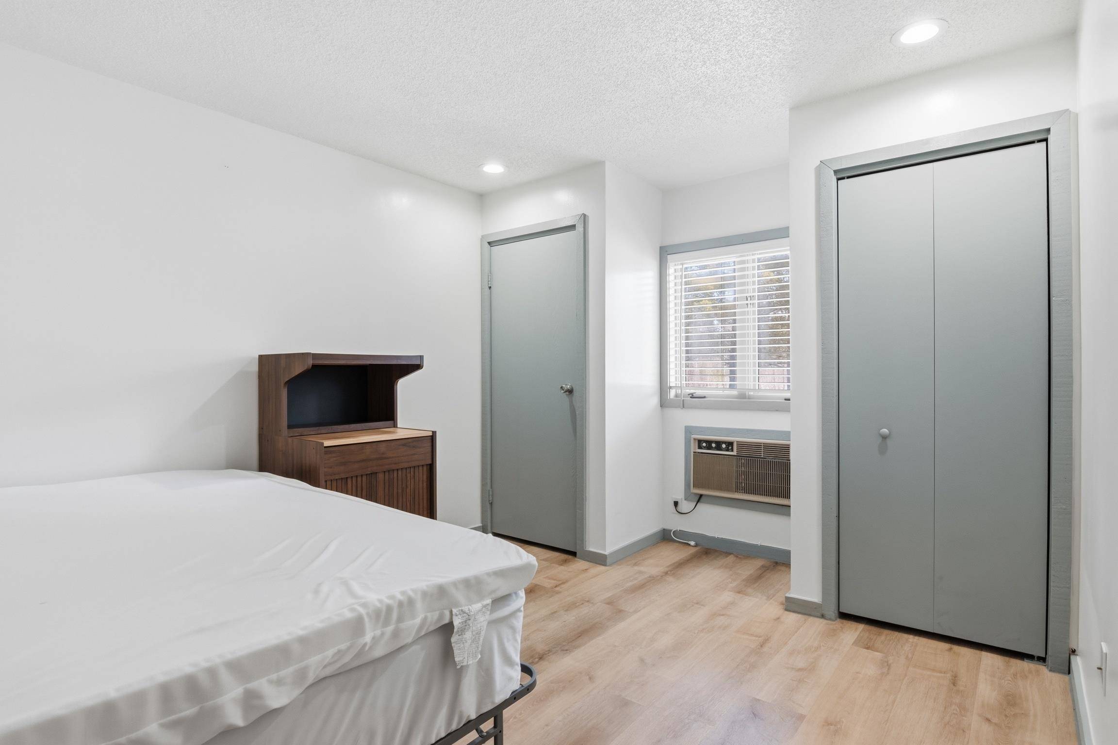 6658 Schuss Mountain LN, Custer Twp, MI 49659