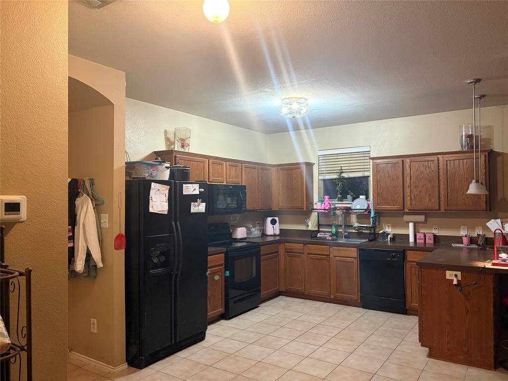 6052 Horn Cap Drive, Fort Worth, TX 76179