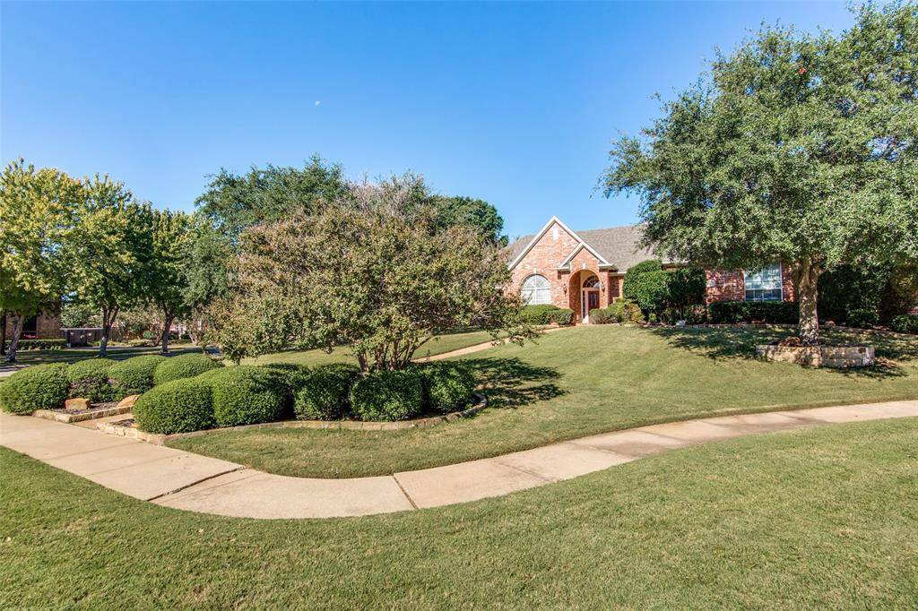 700 Essex Court, Southlake, TX 76092
