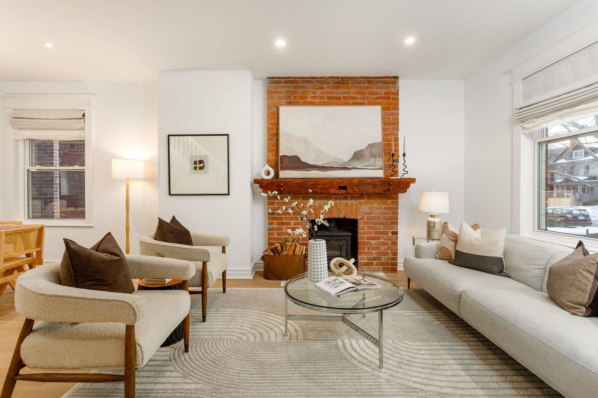 59 Parkway AVE, Toronto W01, ON M6R 1T6