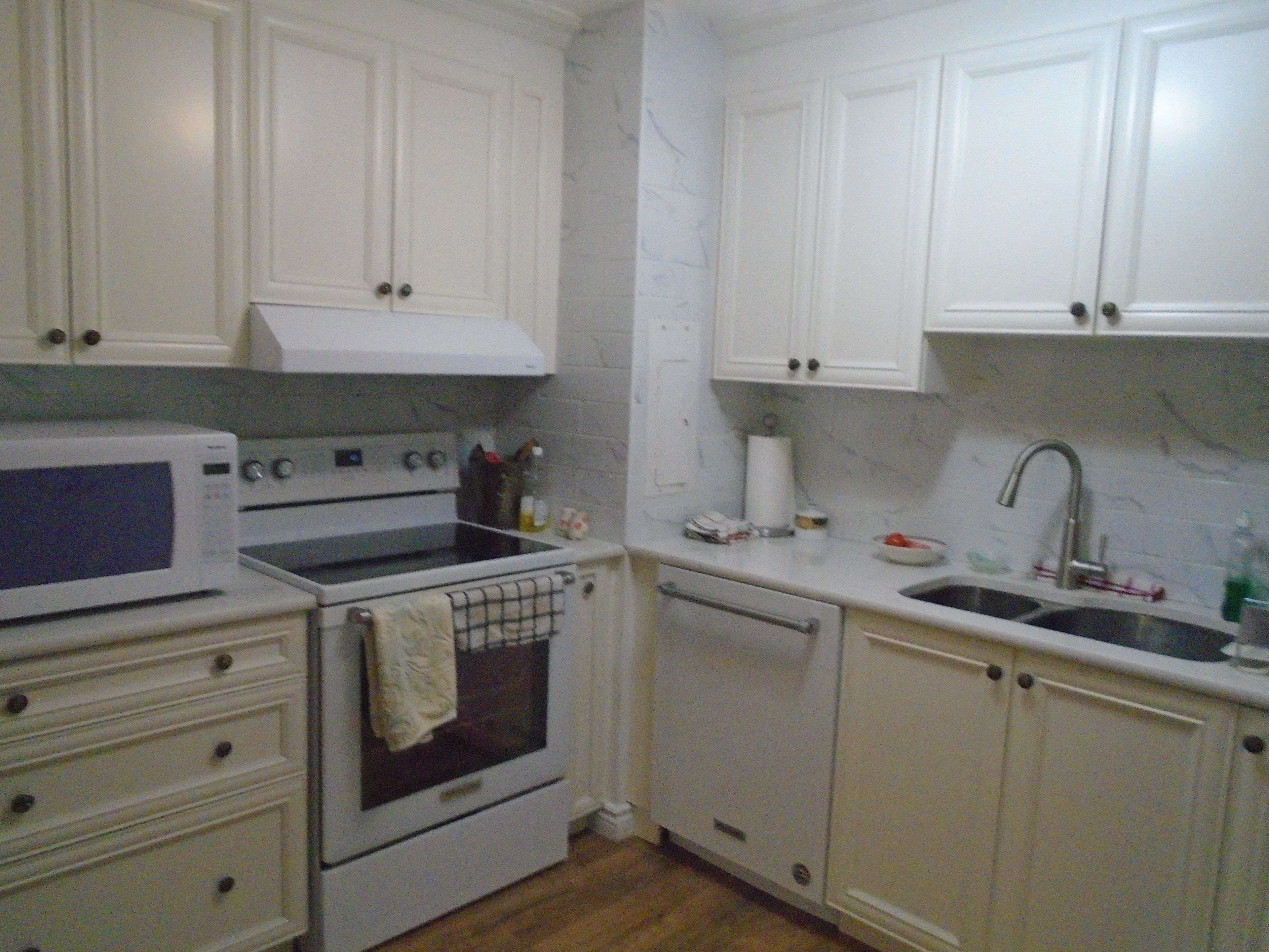 2951 RIVERSIDE DR N #414, Billings Bridge - Riverside Park And Area, ON K1V 8W6