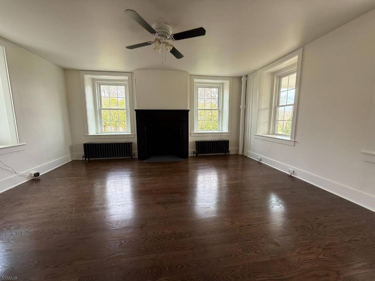 1491&1493 Cty Rd 519, Alexandria Twp., NJ 08825