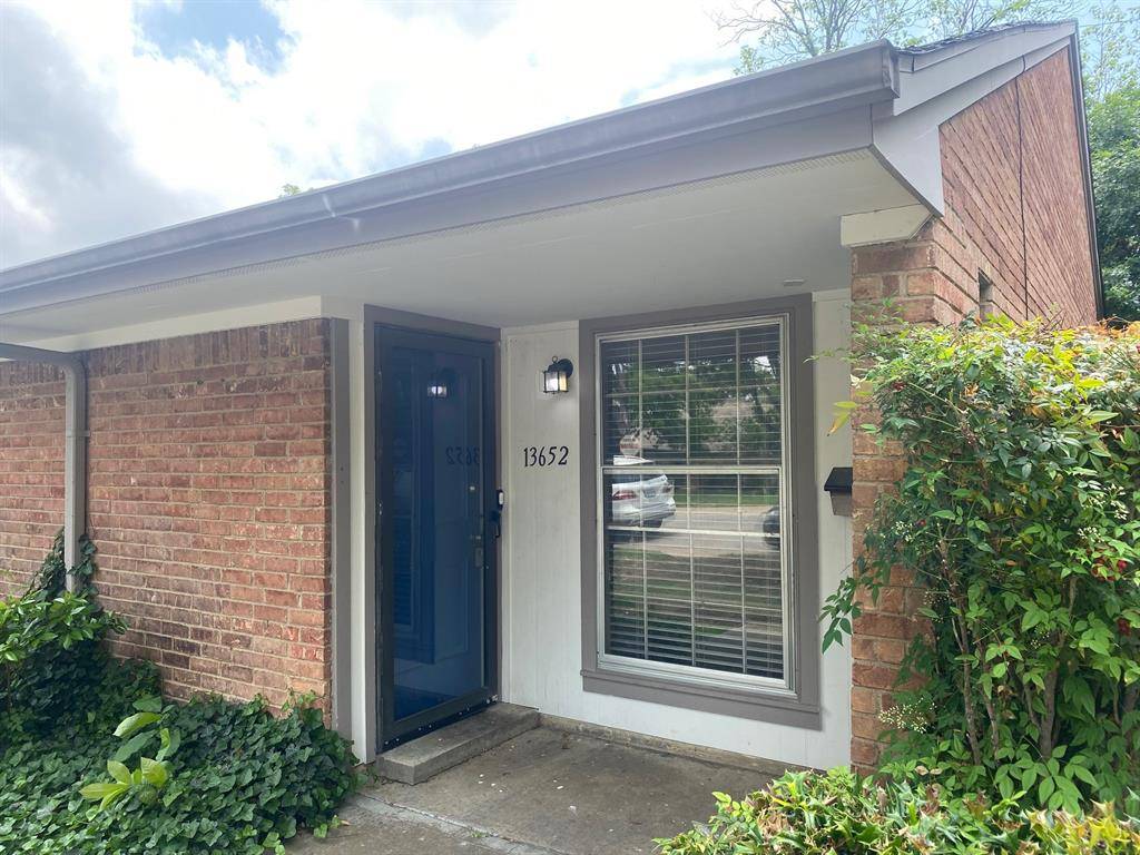 13652 Flagstone Lane, Dallas, TX 75240