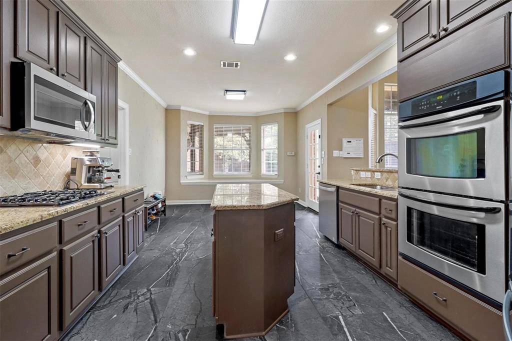 4313 Oak Knoll Drive, Plano, TX 75093