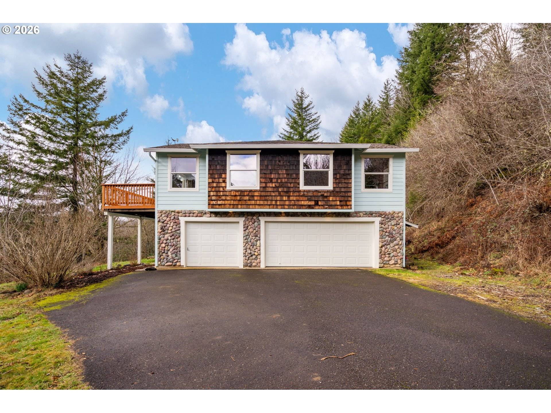 38220 NE SUNSET FALLS RD, Yacolt, WA 98675